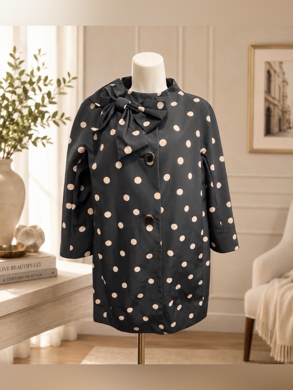 Kate Spade Black and cream Polka Dot Dorothy rain Coat with bow size small